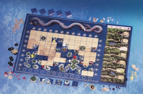 Neben dem gro�en Spielplan sind 180 K�rtchen, 80 Holzfiguren, knapp 50 Pl�ttchen und ein W�rfel enthalten.